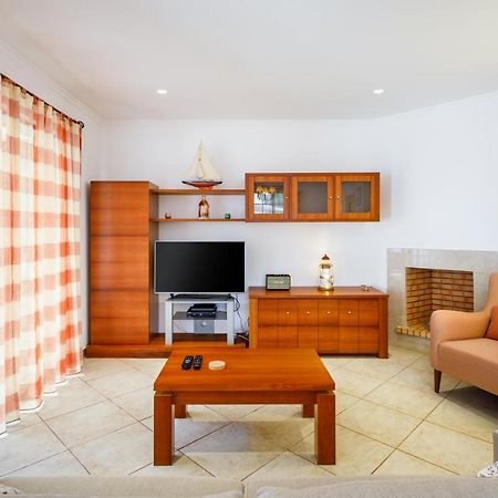 Falesia Beach Villa By The Portuguese Butler Olhos de Agua  Exterior photo